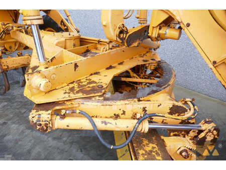 Grejdry 1984 Mitsubishi MG300 (13)