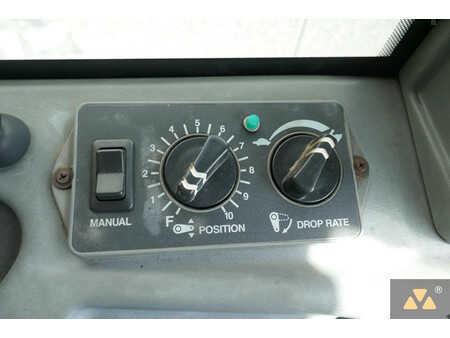 Altri 1998 New Holland Construction 9482 (31)