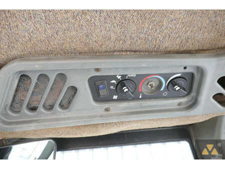 Altri 1998 New Holland Construction 9482 (32)