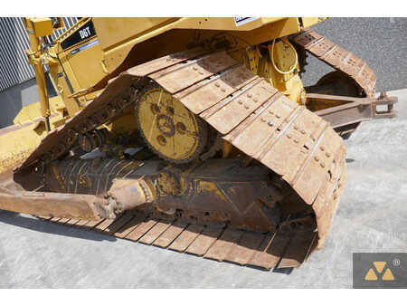Bulldózerek 2010 Caterpillar D6T LGP (23)