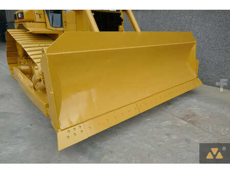 Bulldozere 2004 Caterpillar D6R II LGP (9)