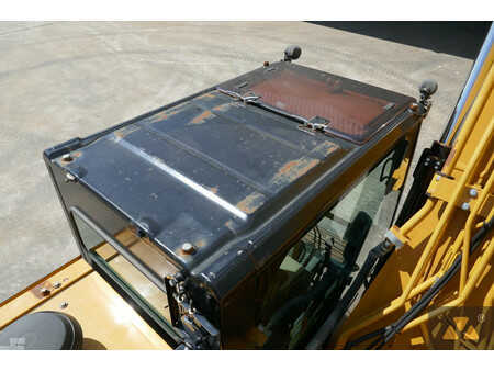Caterpillar 320FL
