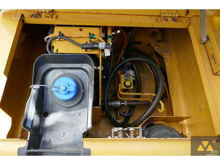 Caterpillar 320FL