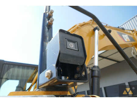 Caterpillar 320FL