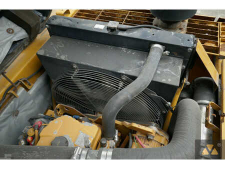 Rupsgraafmachines 2005 Caterpillar 330CL (16)