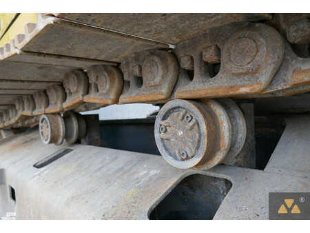 Rupsgraafmachines 2005 Caterpillar 330CL (29)