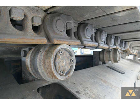 Rupsgraafmachines 2005 Caterpillar 330CL (30)