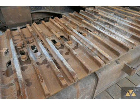Rupsgraafmachines 2005 Caterpillar 330CL (33)