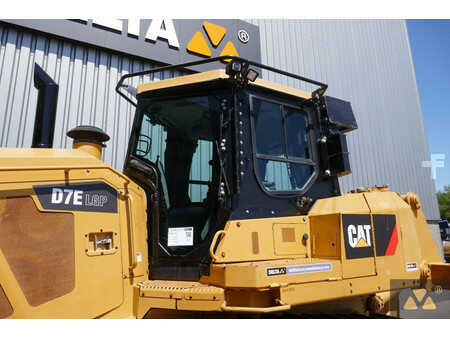 Bulldozer 2012 Caterpillar D7E LGP (15)