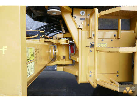 Walce  2018 Caterpillar CS64B (21)