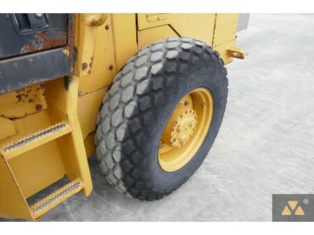 Walce  1995 Caterpillar CS433C (20)