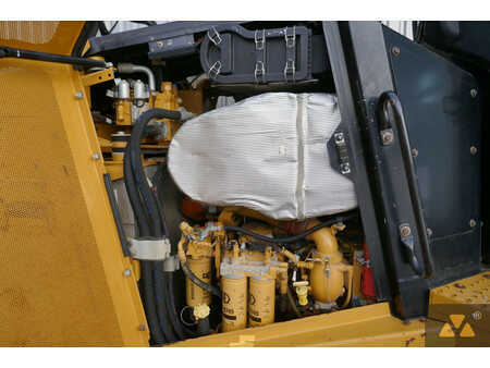 Bulldozer 2017 Caterpillar D7E LGP (24)