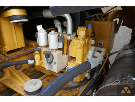 Bulldozer 2017 Caterpillar D7E LGP (25)