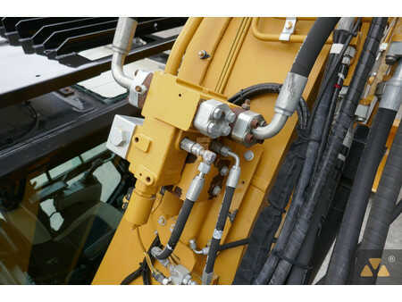 Excavadoras de cadenas 2018 Caterpillar 325F LCR (18)