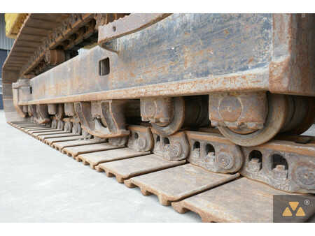 Excavadoras de cadenas 2018 Caterpillar 325F LCR (37)