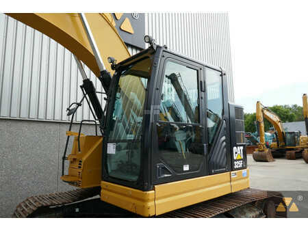 Caterpillar 325F LCR