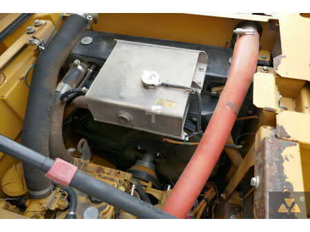 Caterpillar 325F LCR