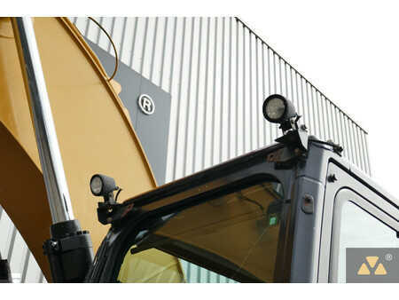 Caterpillar 325F LCR