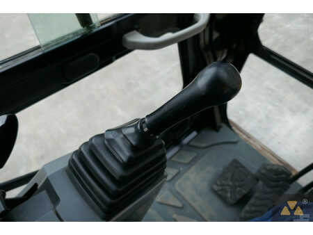 Caterpillar 325F LCR