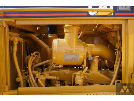 Bulldózerek 1990 Caterpillar D8N (19)