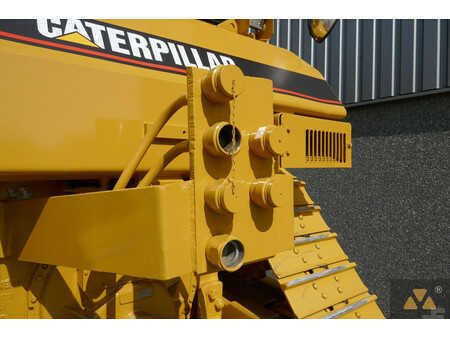 Bulldózerek 1990 Caterpillar D8N (20)