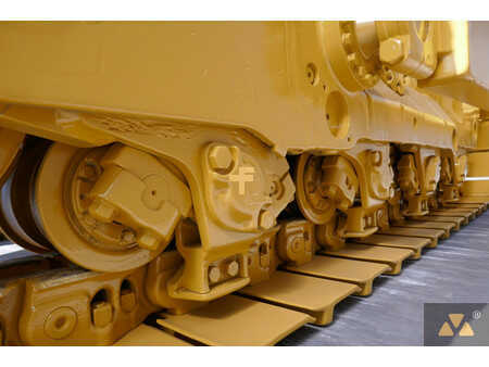 Bulldózerek 1990 Caterpillar D8N (31)