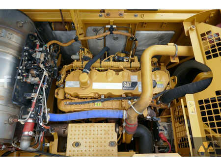 Kedjegraver 2015 Caterpillar 336FL (15)