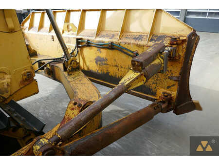 Bulldozer 2002 Caterpillar D7R XR Series II (13)