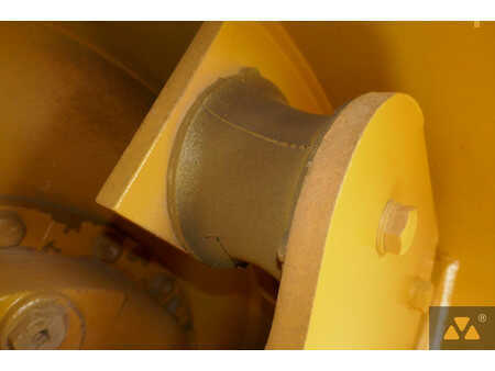 Single drum compactors 2010 Caterpillar CP76 (31)