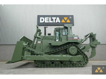 Telaketjupuskutraktorit 2002 Caterpillar D9R Ex-army (1)