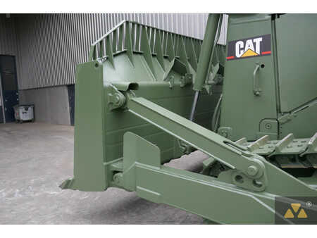 Telaketjupuskutraktorit 2002 Caterpillar D9R Ex-army (14)