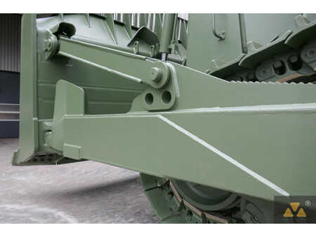 Telaketjupuskutraktorit 2002 Caterpillar D9R Ex-army (15)