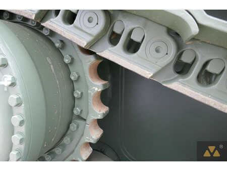 Telaketjupuskutraktorit 2002 Caterpillar D9R Ex-army (29)