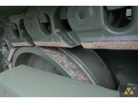 Telaketjupuskutraktorit 2002 Caterpillar D9R Ex-army (31)