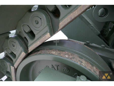 Telaketjupuskutraktorit 2002 Caterpillar D9R Ex-army (32)