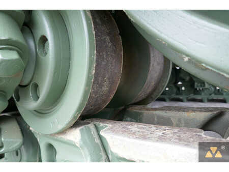 Telaketjupuskutraktorit 2002 Caterpillar D9R Ex-army (37)