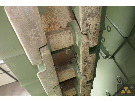 Telaketjupuskutraktorit 2002 Caterpillar D9R Ex-army (38)