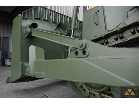 Telaketjupuskutraktorit 2003 Caterpillar D9R Ex-army (15)