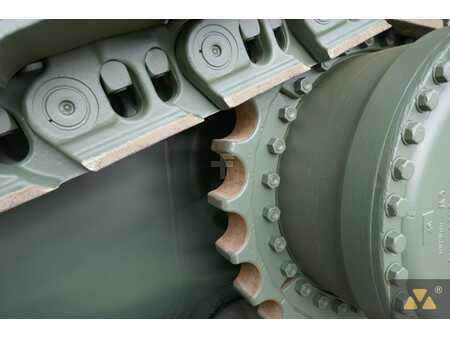 Telaketjupuskutraktorit 2003 Caterpillar D9R Ex-army (28)