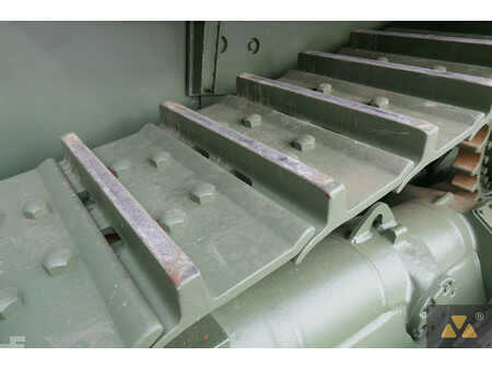 Telaketjupuskutraktorit 2003 Caterpillar D9R Ex-army (40)