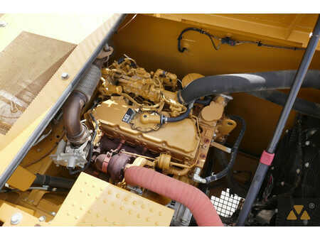 Caterpillar 320