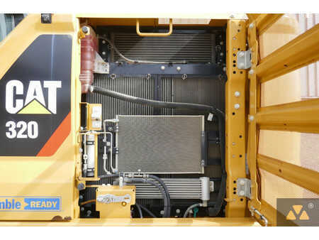 Caterpillar 320