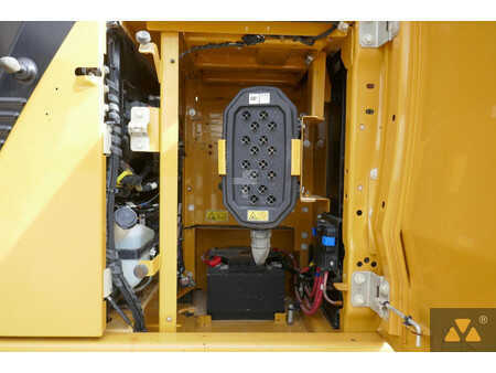 Caterpillar 320