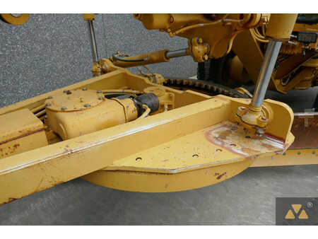 Osztályosok 1987 Caterpillar 130G (15)