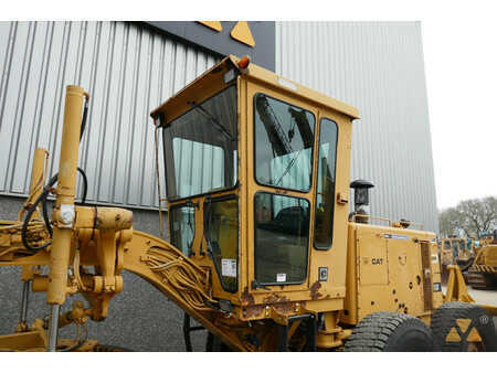 Osztályosok 1987 Caterpillar 130G (18)