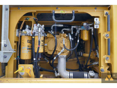Kedjegraver 2018 Caterpillar 336FL (15)