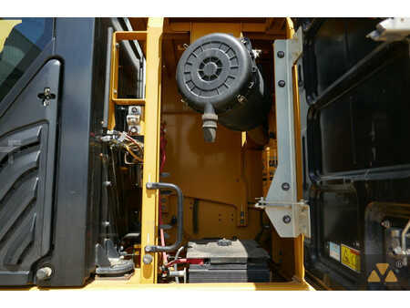 Kedjegraver 2018 Caterpillar 336FL (16)