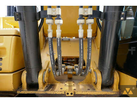 Kedjegraver 2018 Caterpillar 336FL (19)