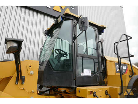 Cargadoras de ruedas 2019 Caterpillar 950GC (25)