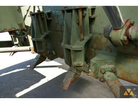 Bulldozer 2007 Caterpillar D7F Ex-army (14)